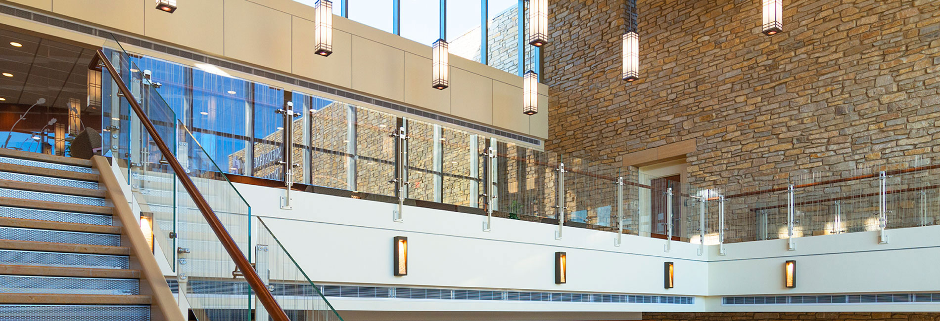 Parapet Üstü Korkuluk, Parapet Üstü Küpeşte